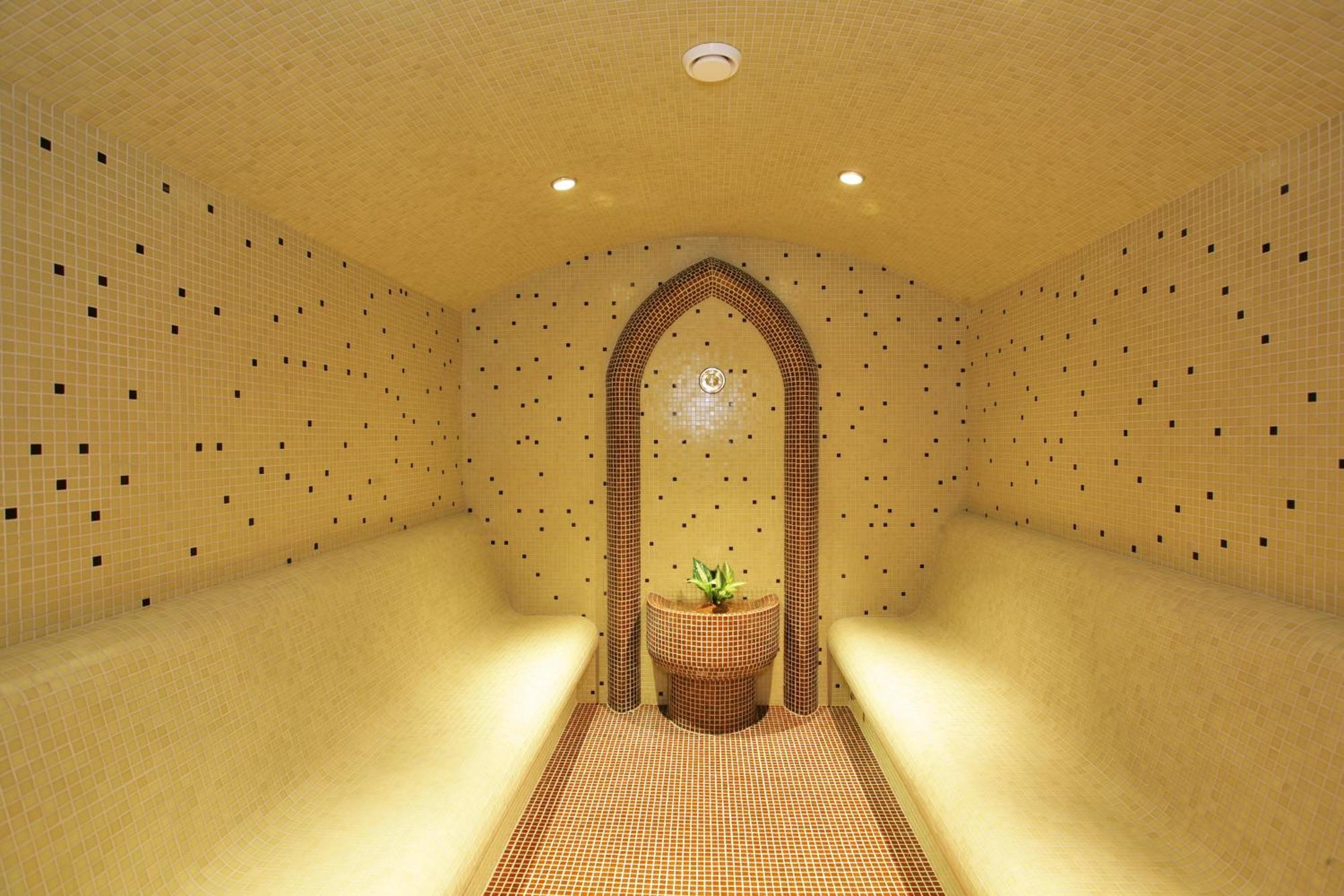 Familly Art Hotel Nirvana Shumen Ngoại thất bức ảnh